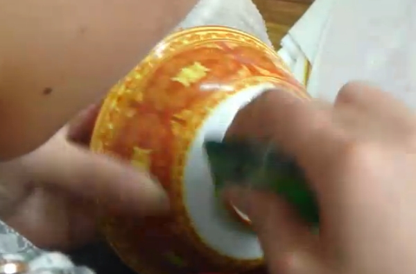 陶瓷制作过程 之 贴花 